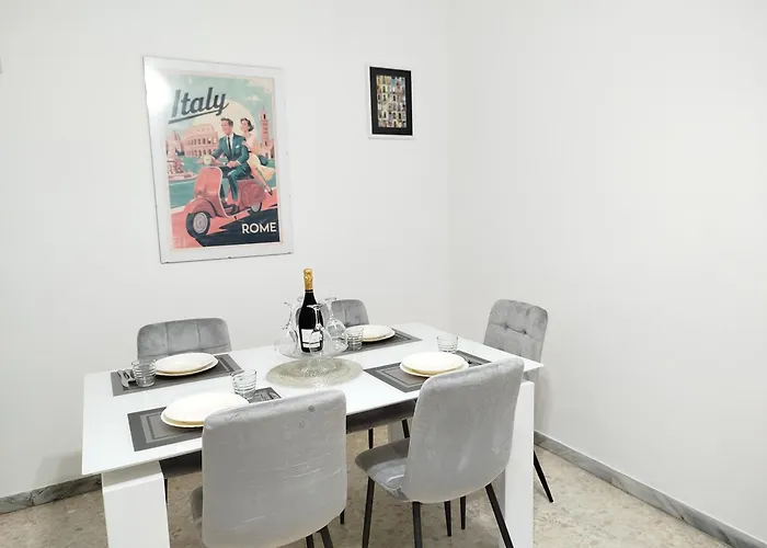 Apartment Casa Mirta Relax E Comfort Vicino A San Giovanni Rome